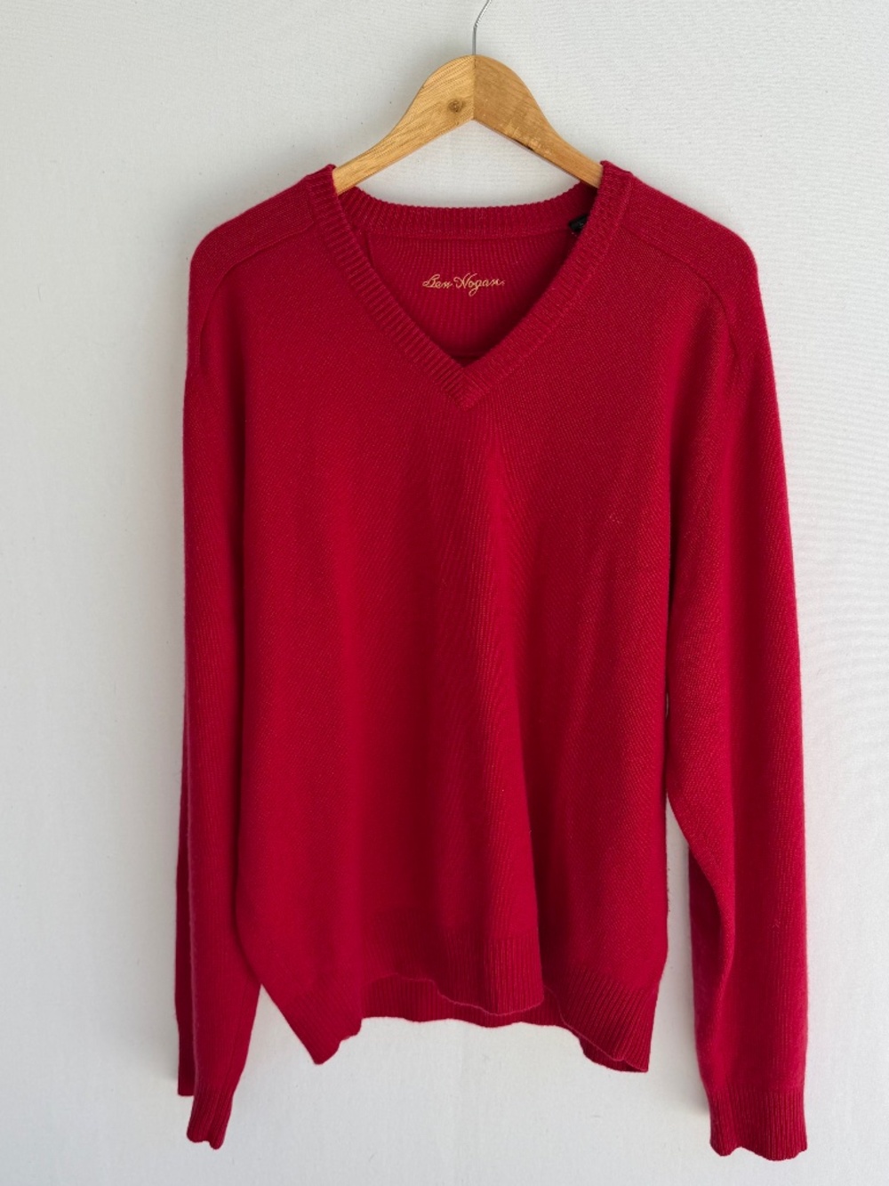BEN HOGAN Men’s Large 100% Cashmere V-neck Sweater